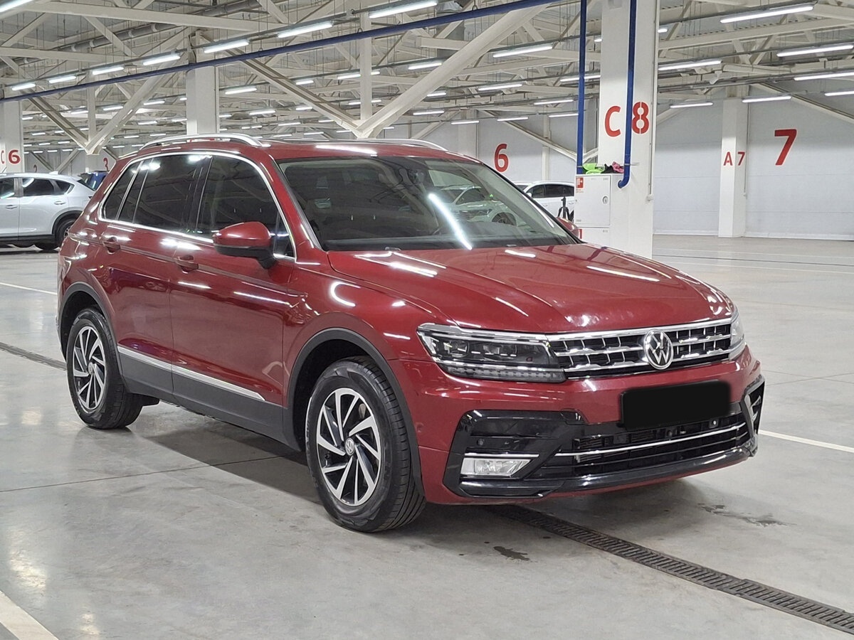 Купить Volkswagen Tiguan II, 2018, 164 822 км, фото №3