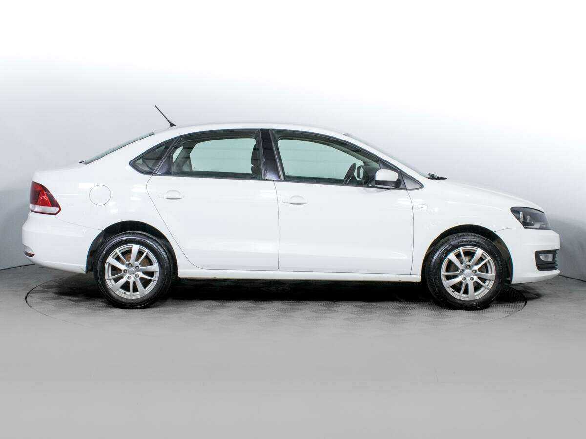 Купить Volkswagen Polo, 2015, 191 000 км, фото №4