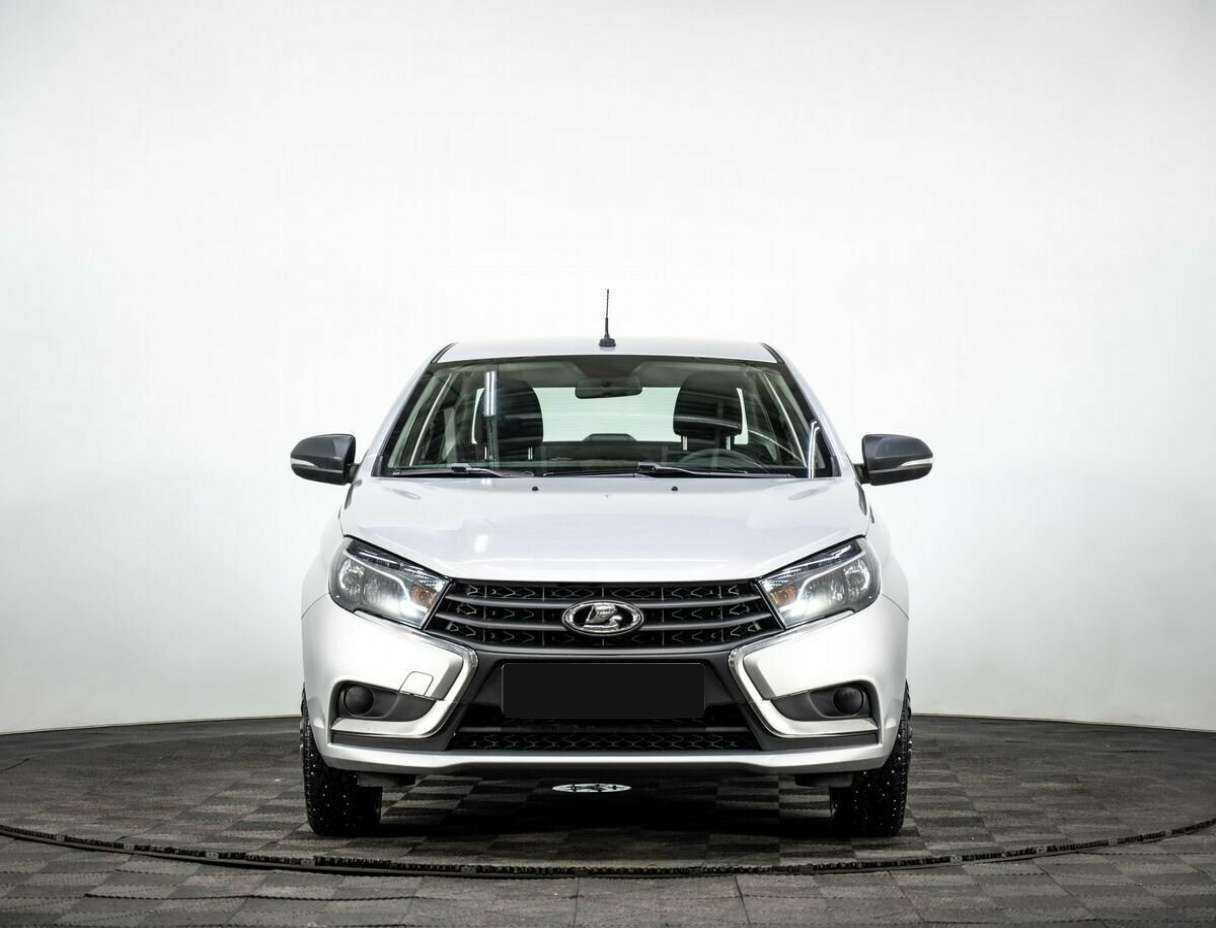 Купить Lada (ВАЗ) Vesta, 2020, 60 000 км, фото №2