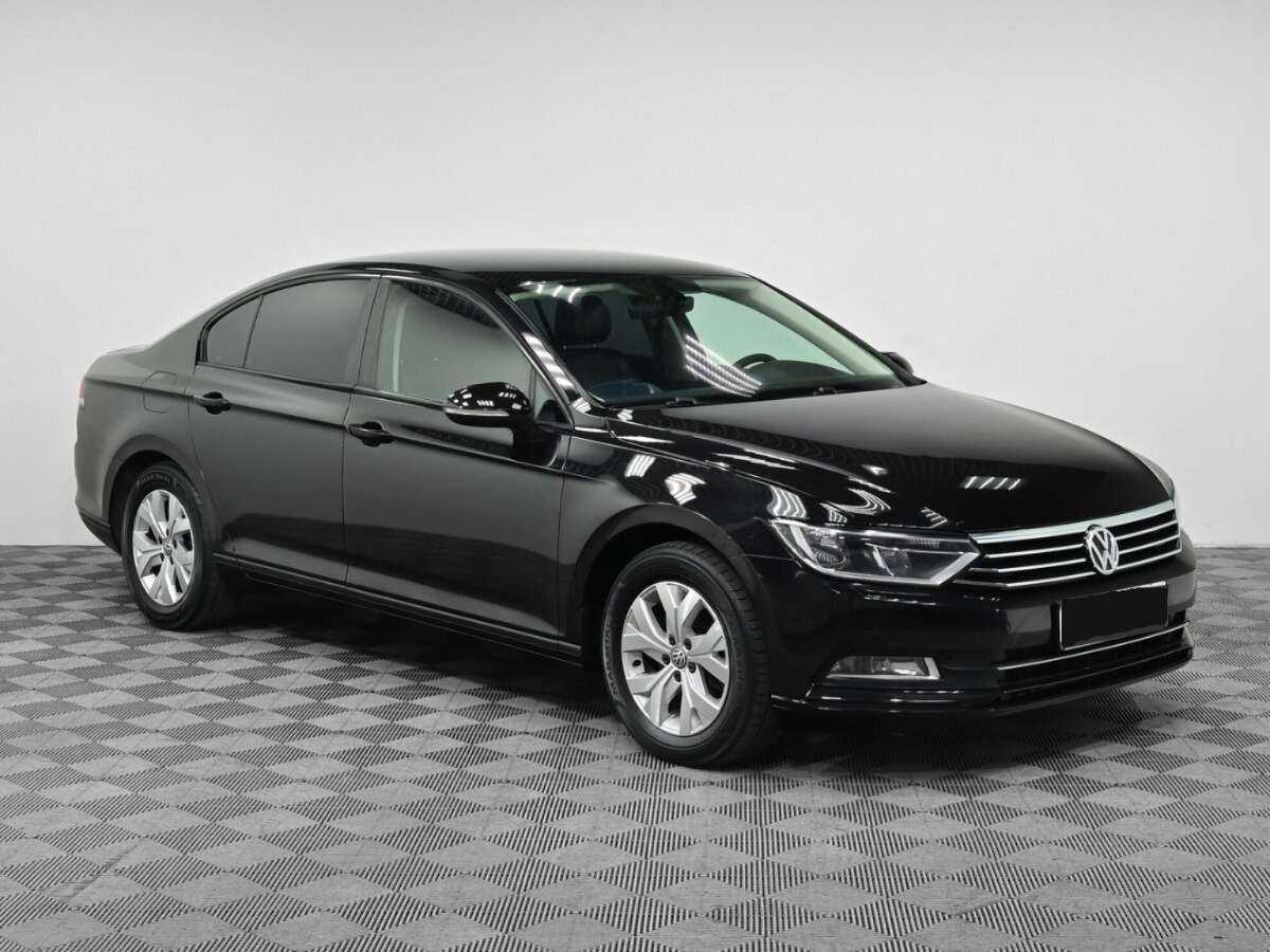 Купить Volkswagen Passat, 2016, 106 000 км, фото №3