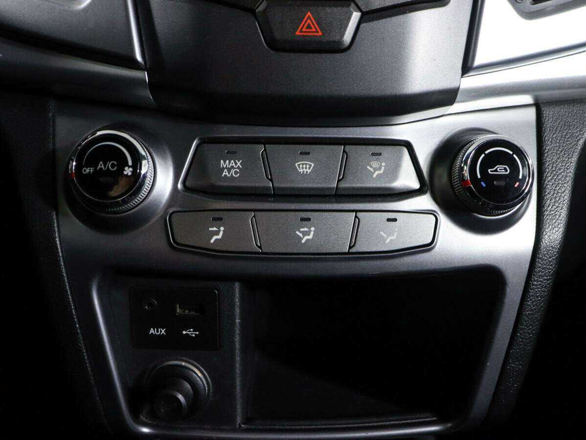 Купить SsangYong Actyon, 2013, 101 000 км, фото №17