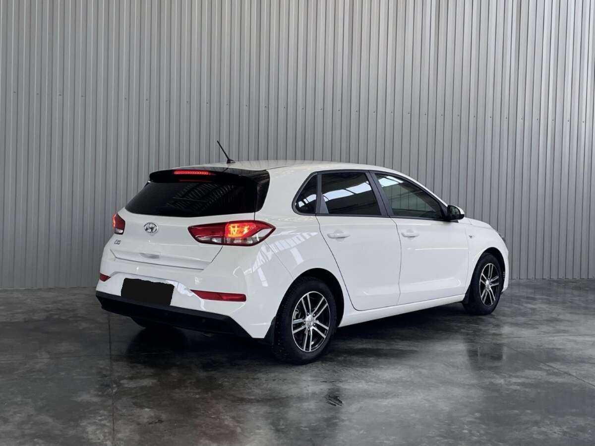 Купить Hyundai i30, 2022, 48 101 км, фото №5