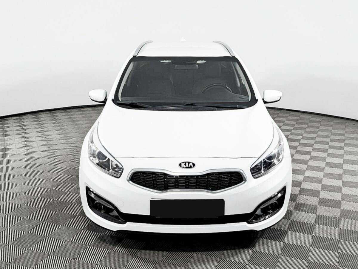 Купить Kia Ceed, 2018, 49 930 км, фото №2