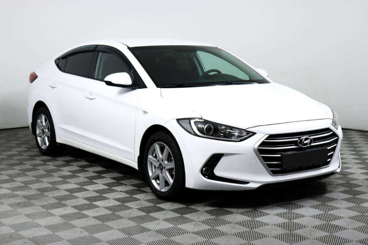 Купить Hyundai Elantra, 2018, 61 500 км, фото №3