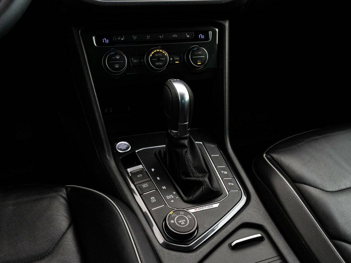 Купить Volkswagen Tiguan, 2017, 176 639 км, фото №11