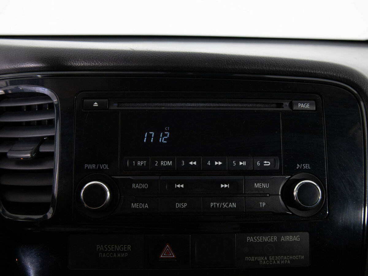 Купить Mitsubishi Outlander III Рестайлинг 2, 2018, 127 915 км, фото №11