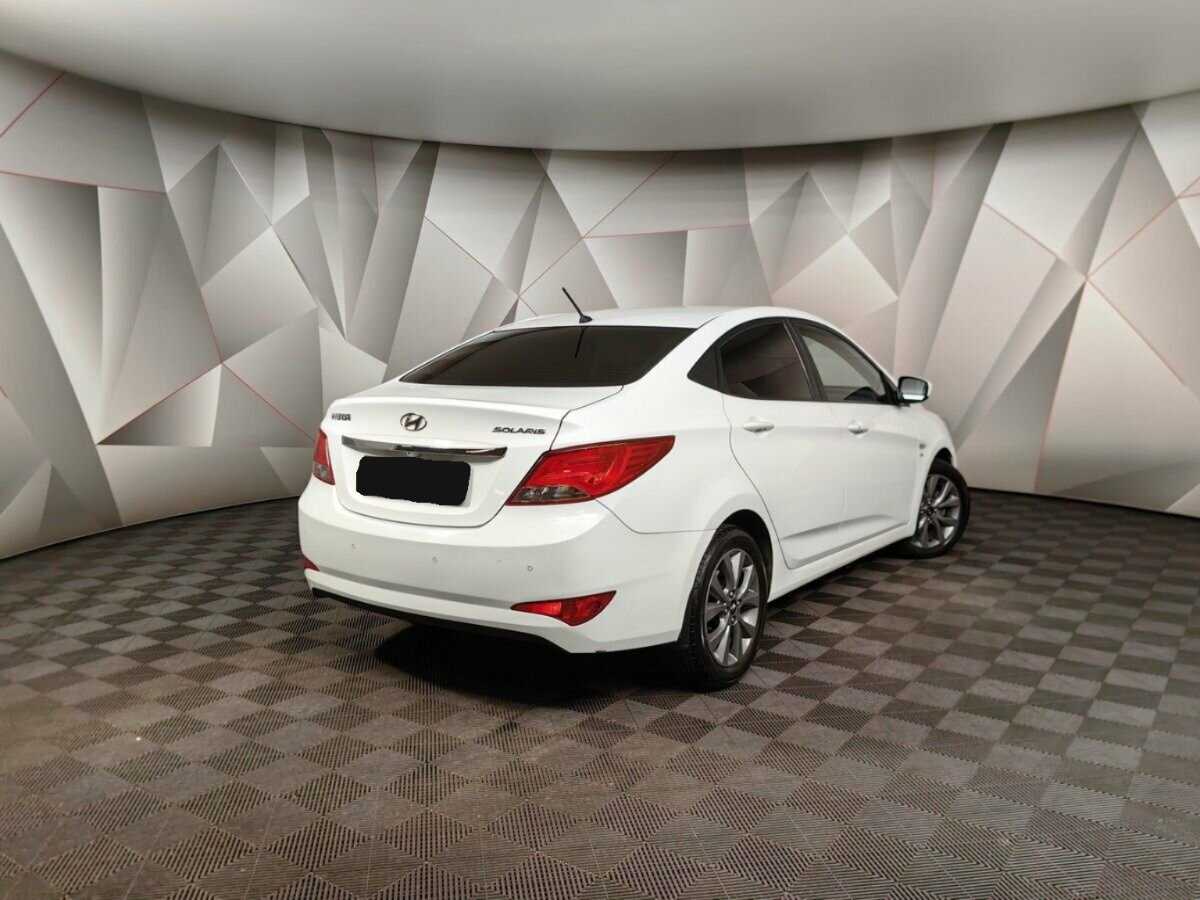 Купить Hyundai Solaris, 2014, 99 339 км, фото №2