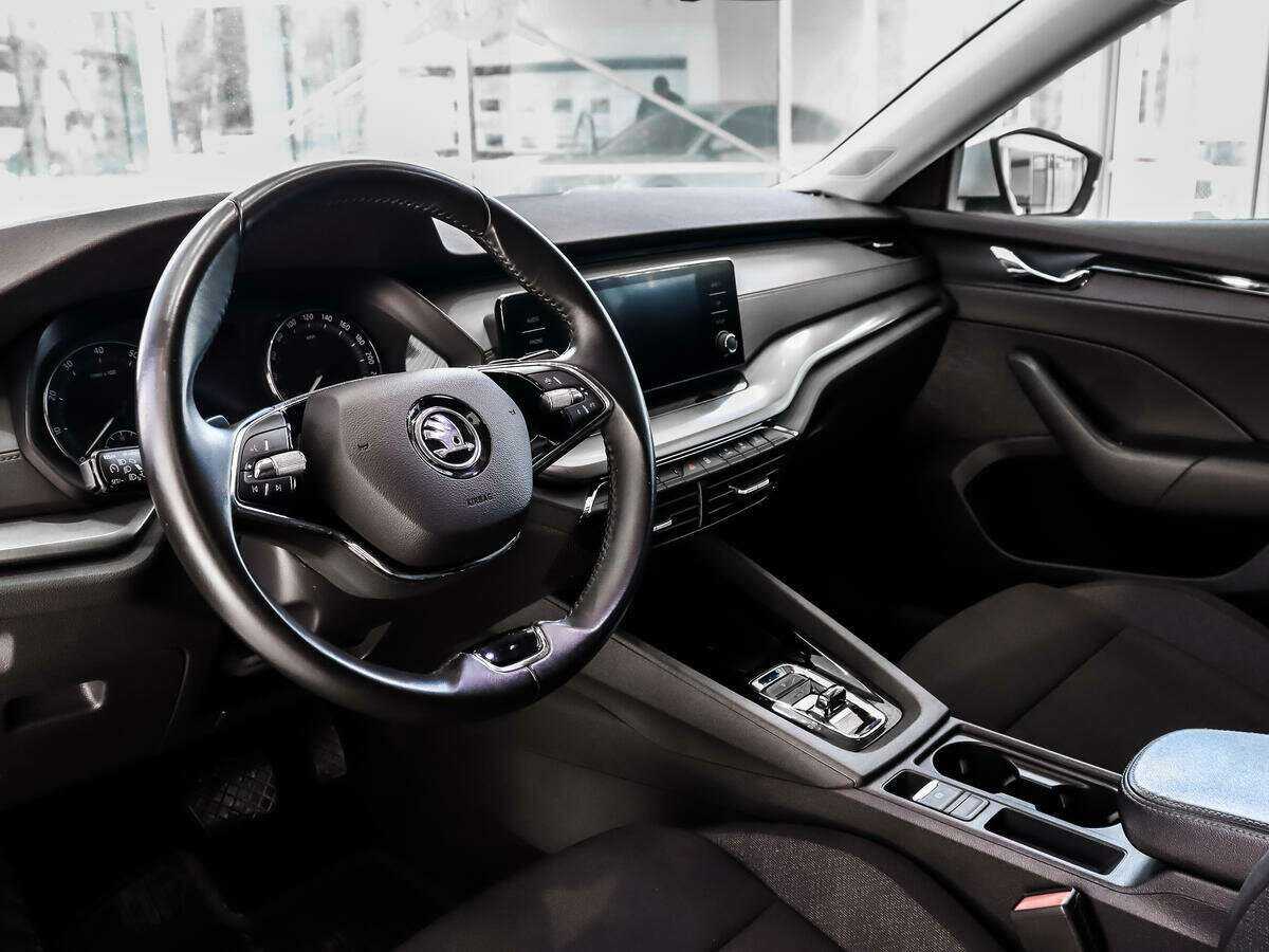 Купить Skoda Octavia, 2021, 54 684 км, фото №8