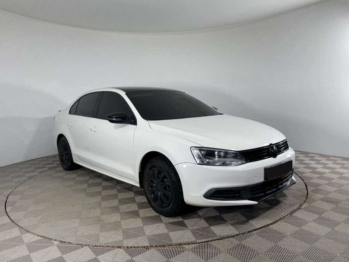 Купить Volkswagen Jetta, 2014, 175 810 км, фото №3