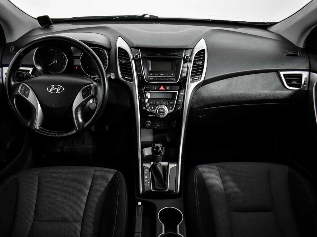 Купить Hyundai i30, 2013, 119 000 км, фото №14