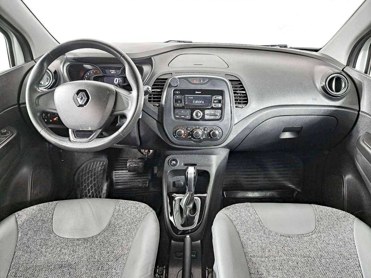Купить Renault Kaptur, 2018, 104 360 км, фото №12