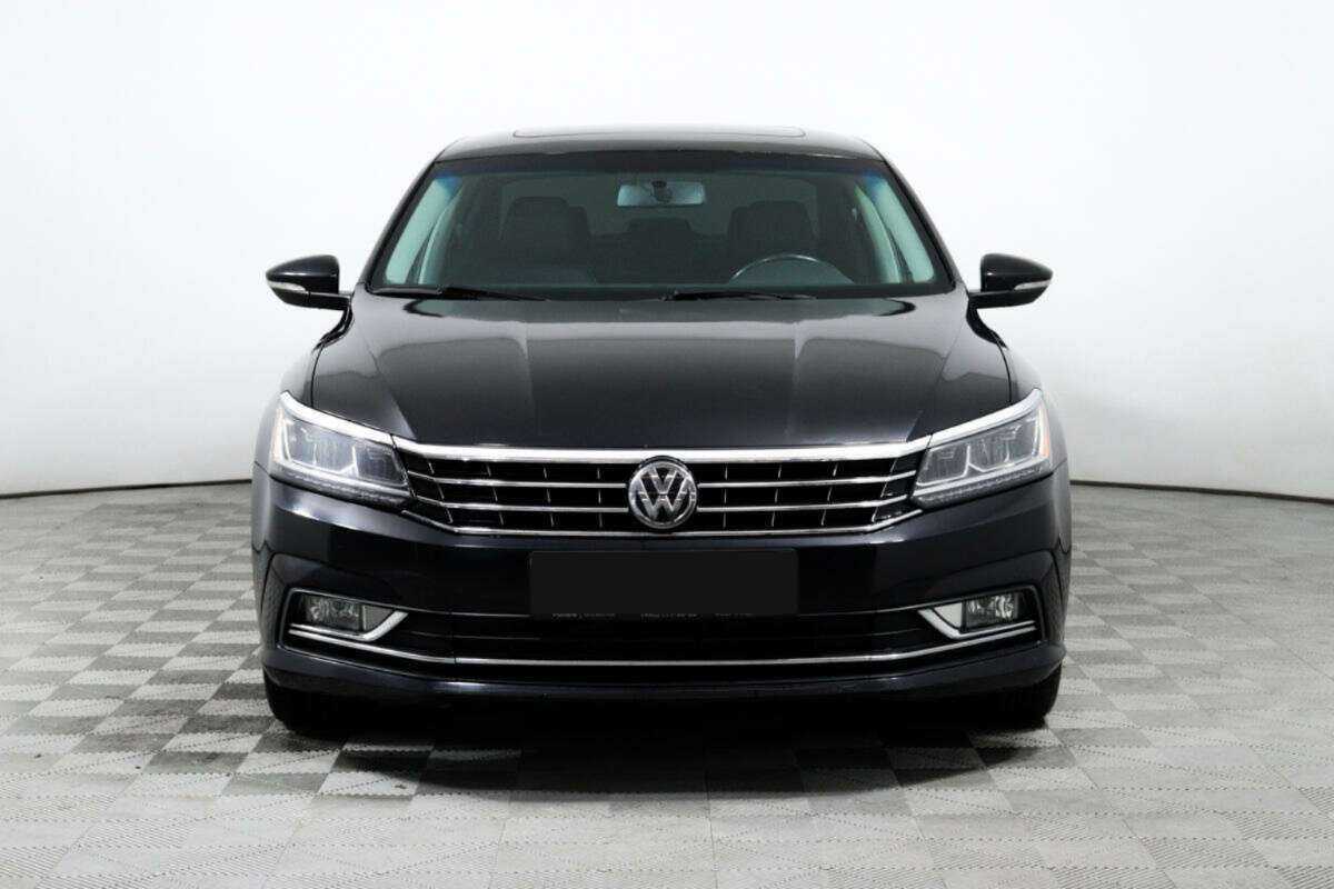 Купить Volkswagen Passat, 2017, 135 577 км, фото №2