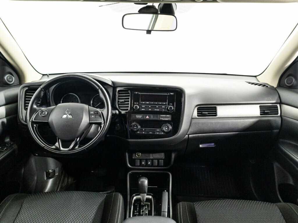 Купить Mitsubishi Outlander, 2018, 141 757 км, фото №13
