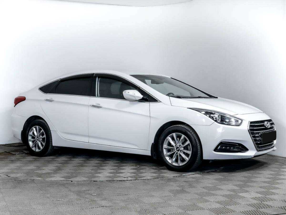 Купить Hyundai i40, 2015, 106 300 км, фото №3