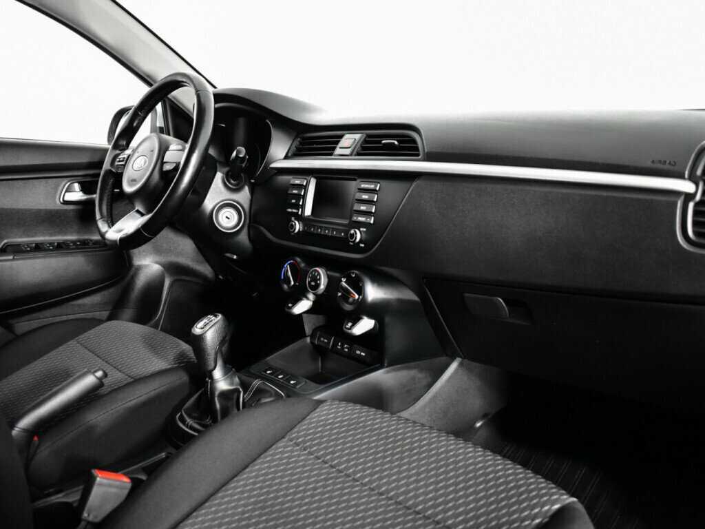 Купить Kia Rio, 2019, 157 222 км, фото №9