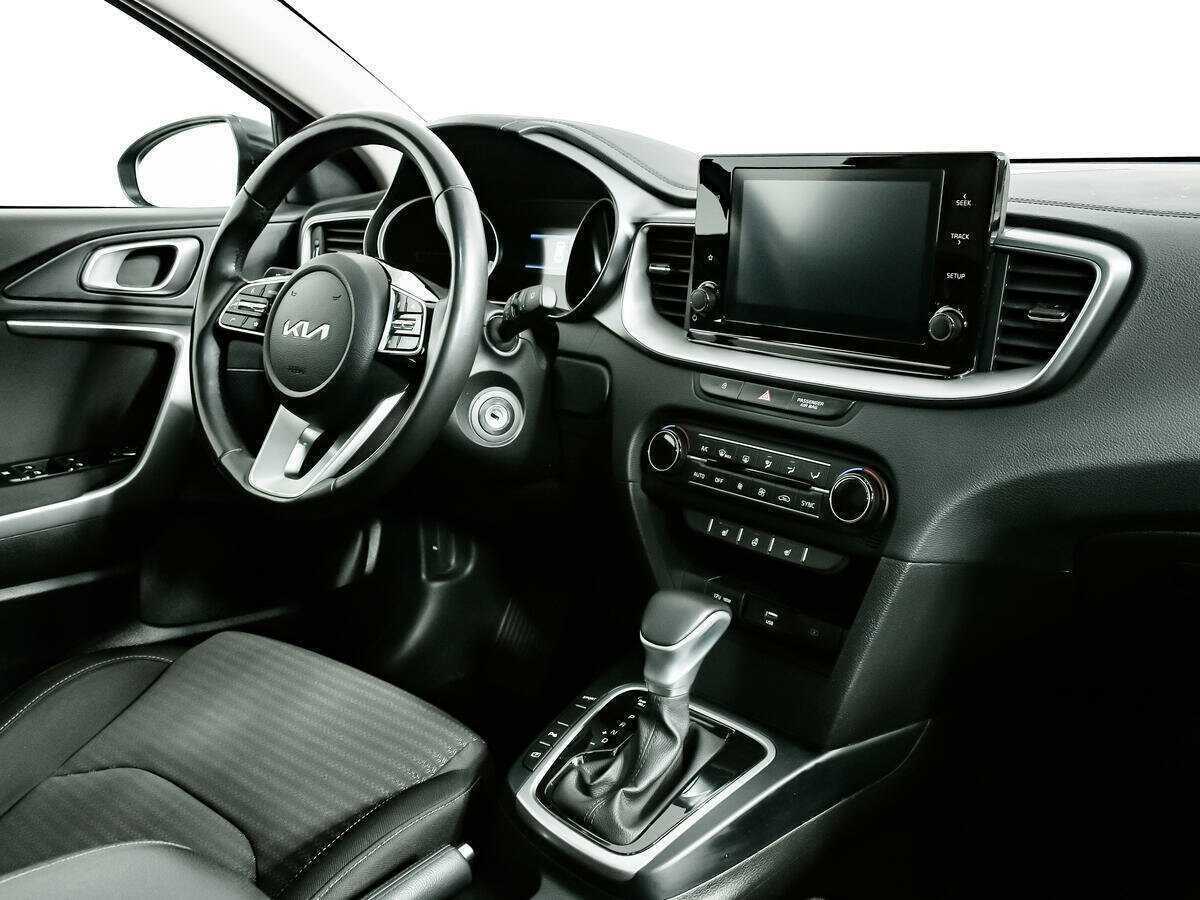 Купить Kia Ceed, 2022, 32 900 км, фото №9