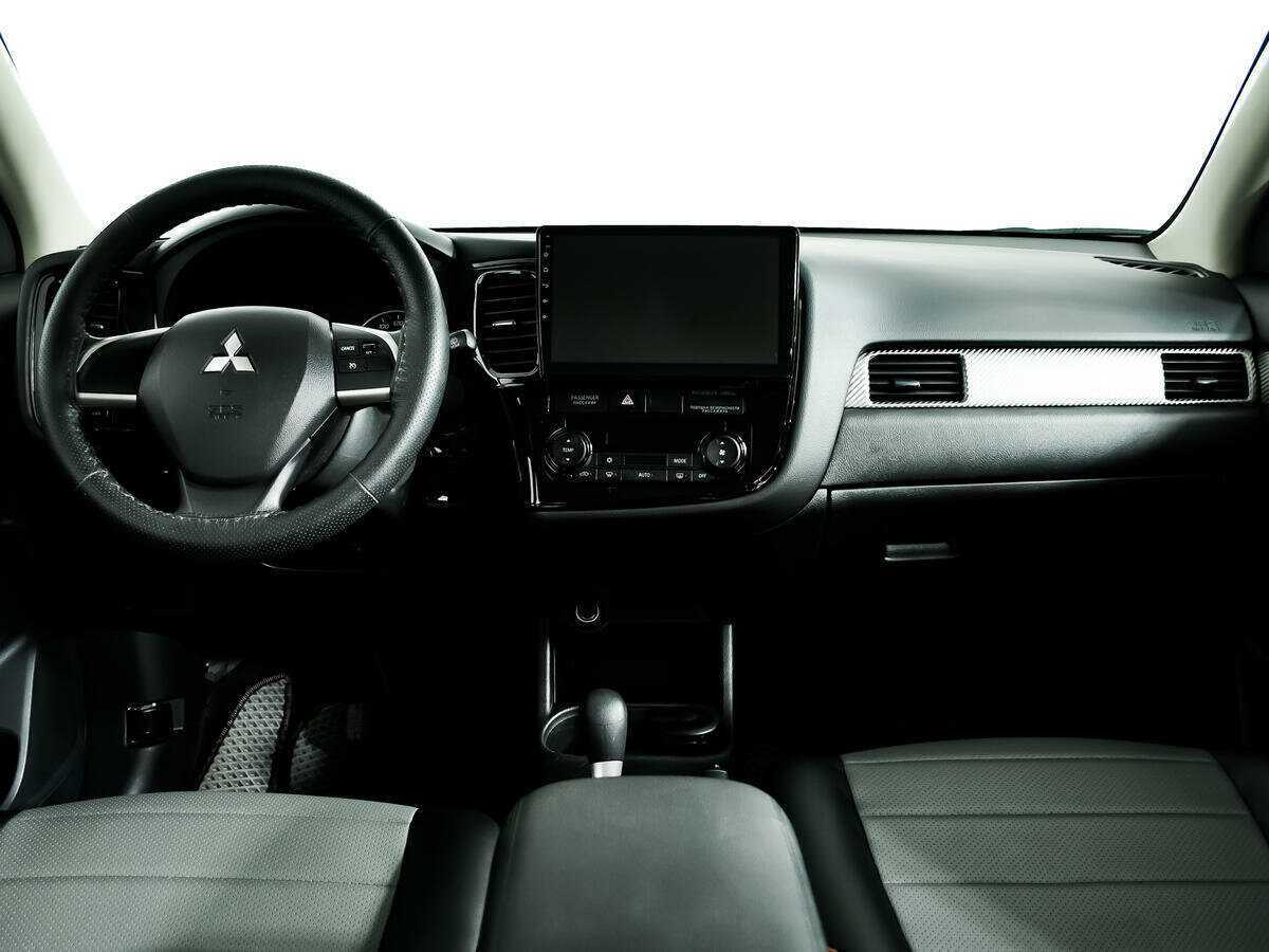 Купить Mitsubishi Outlander, 2013, 61 805 км, фото №11