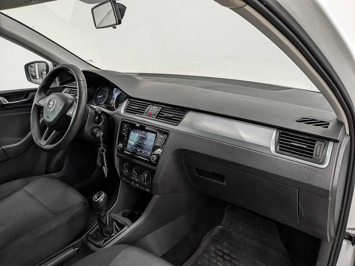 Купить Skoda Rapid, 2017, 157 793 км, фото №11