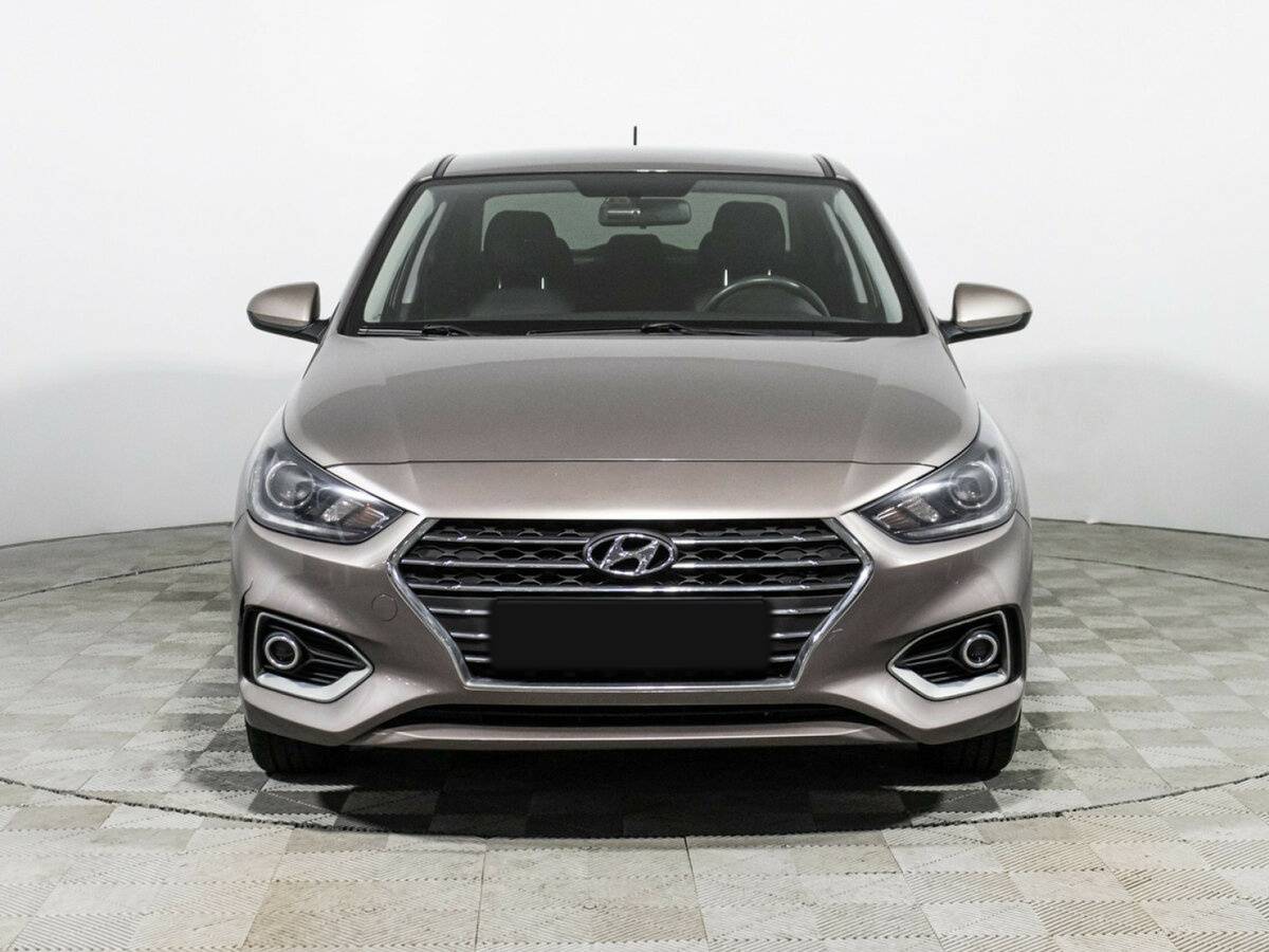 Купить Hyundai Solaris II, 2018, 52 475 км, фото №2