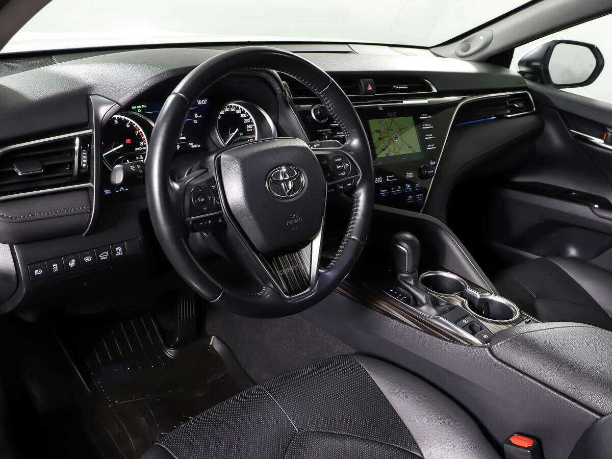 Купить Toyota Camry, 2020, 45 166 км, фото №11