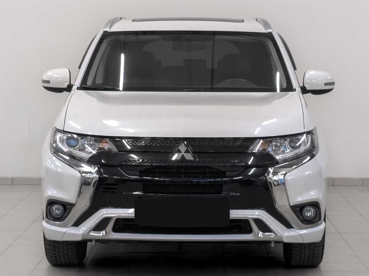 Купить Mitsubishi Outlander, 2022, 8 874 км, фото №2