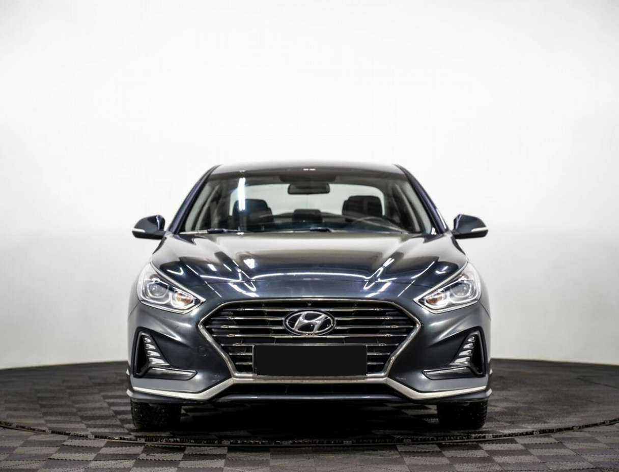 Купить Hyundai Sonata, 2017, 105 000 км, фото №2
