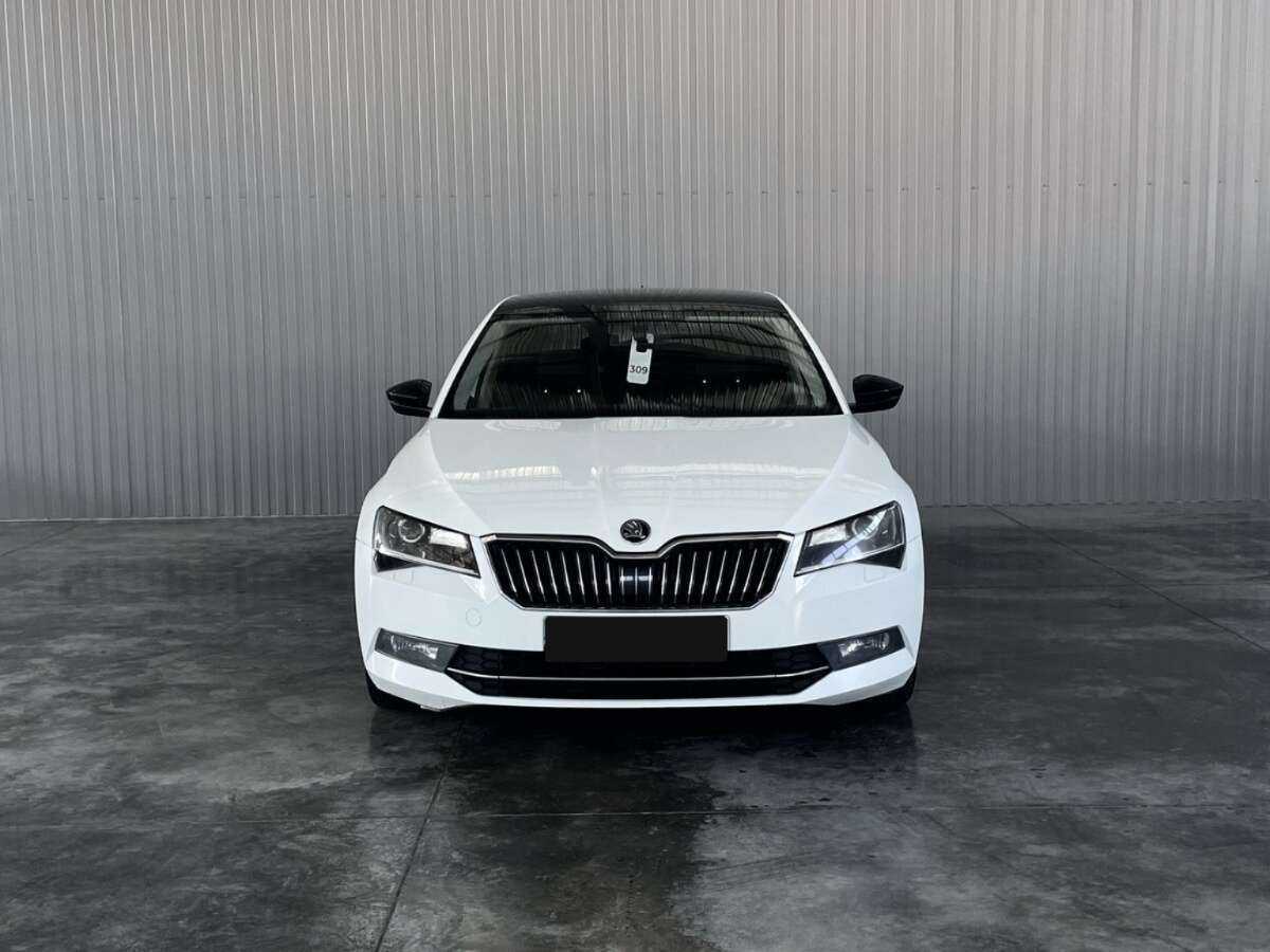 Купить Skoda Superb, 2015, 193 594 км, фото №2