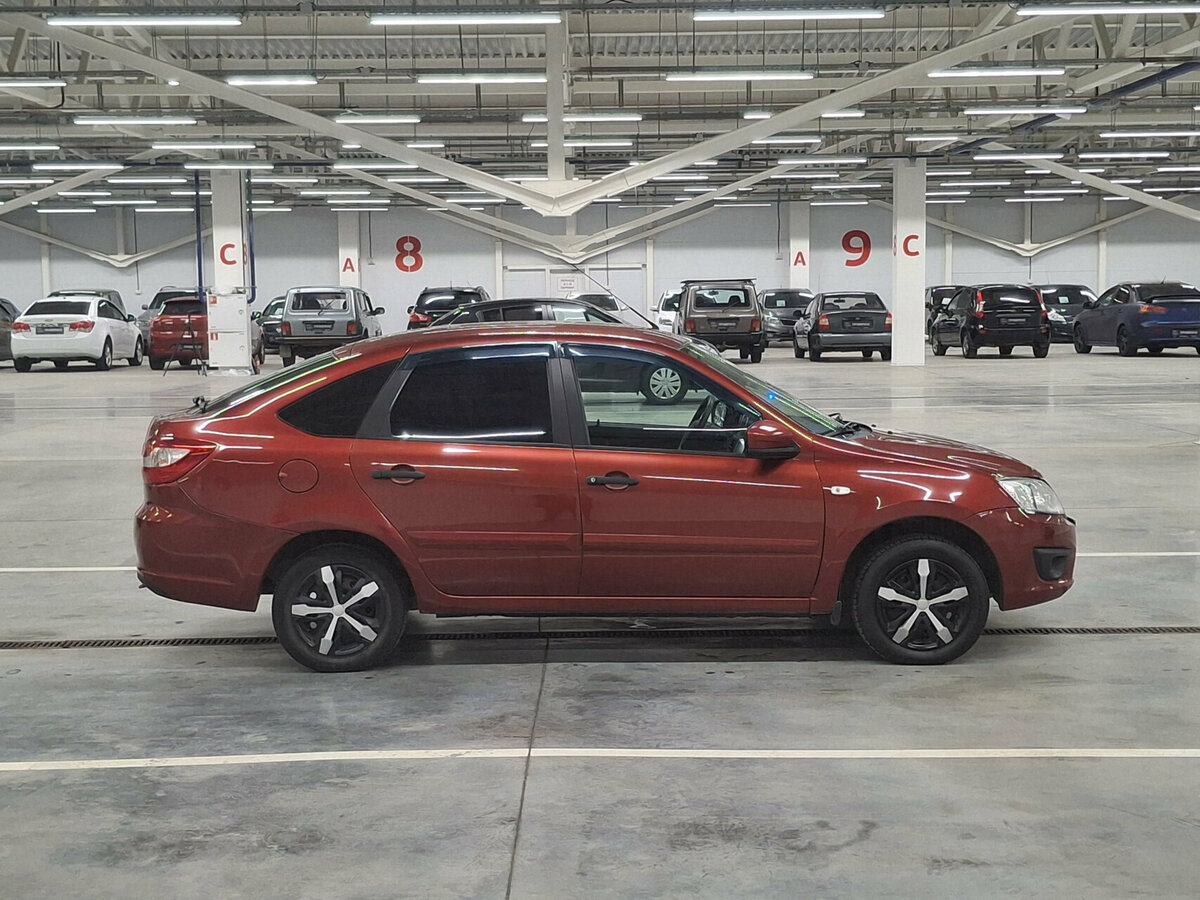 Купить Lada (ВАЗ) Granta I, 2018, 106 394 км, фото №4