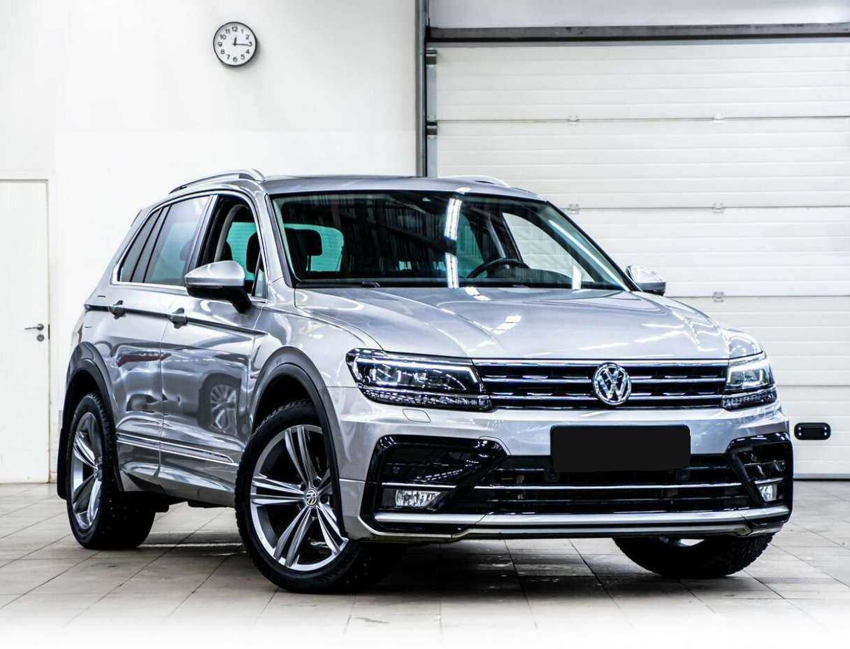 Купить Volkswagen Tiguan, 2019, 71 175 км, фото №2