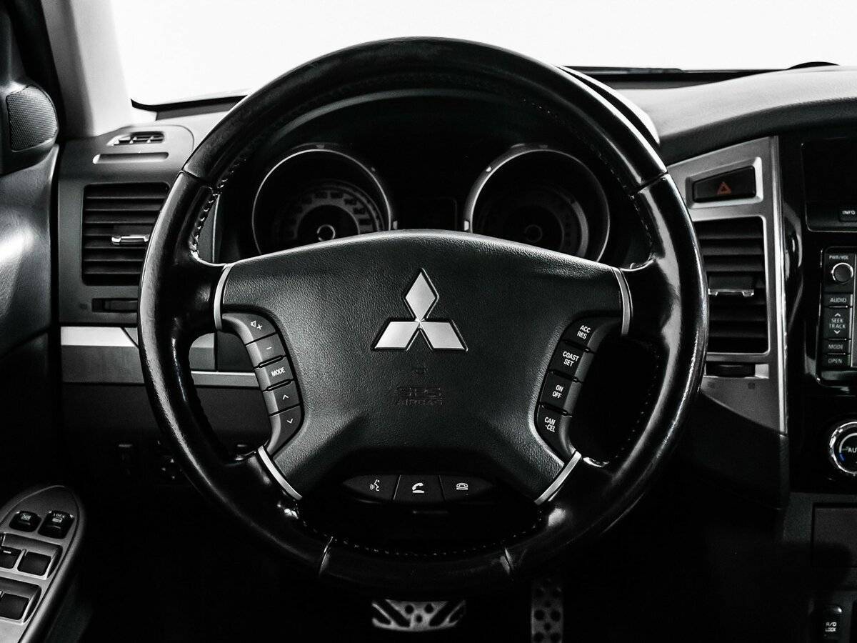 Купить Mitsubishi Pajero, 2015, 227 200 км, фото №12