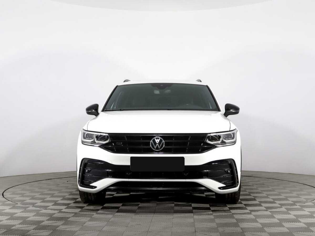 Купить Volkswagen Tiguan, 2021, 71 470 км, фото №2