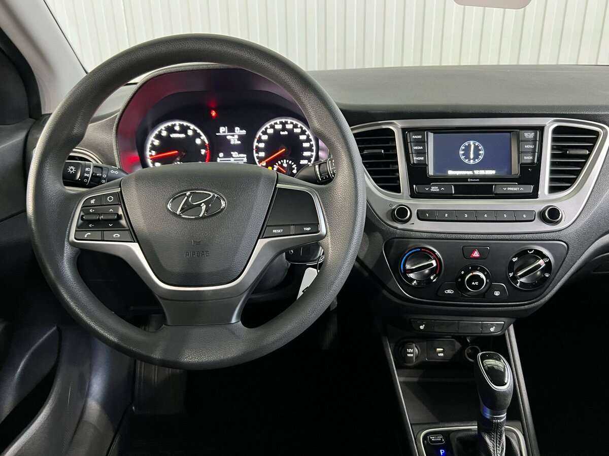 Купить Hyundai Solaris, 2020, 57 432 км, фото №11
