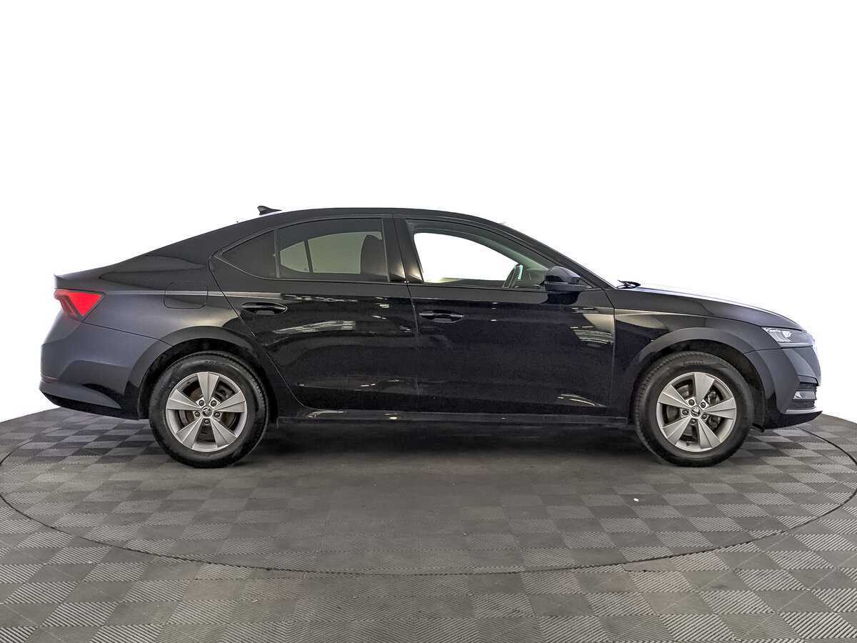 Купить Skoda Octavia, 2021, 98 188 км, фото №4