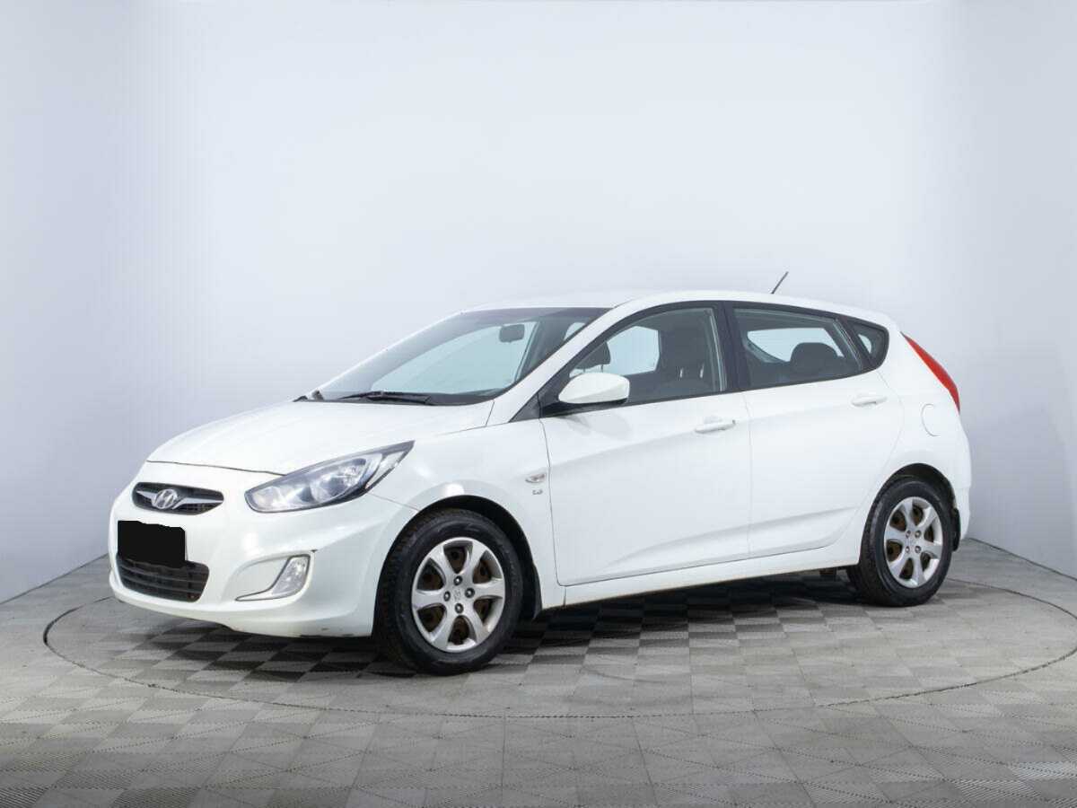 Купить Hyundai Solaris, 2014, 132 638 км, фото №1