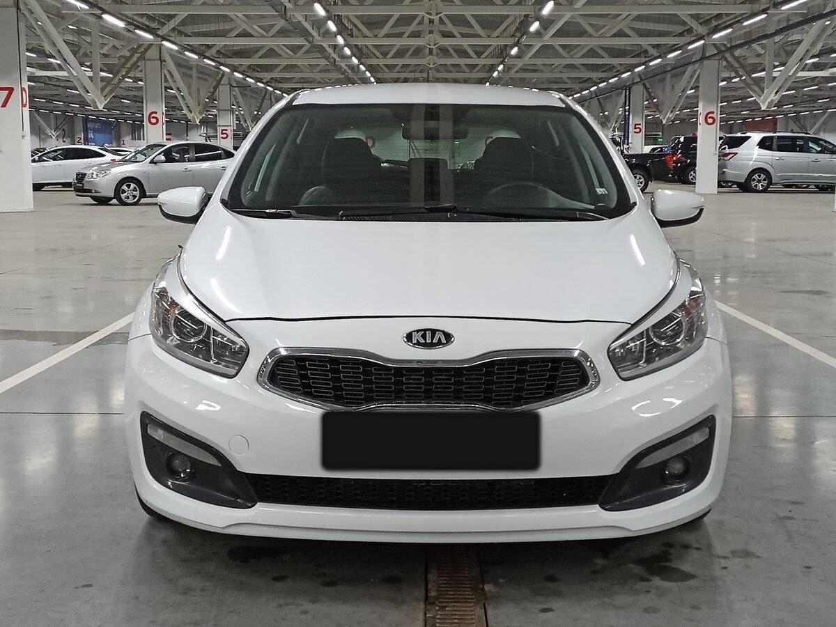 Купить Kia Ceed, 2015, 189 400 км, фото №2