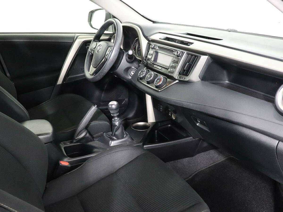 Купить Toyota RAV4, 2015, 200 624 км, фото №7