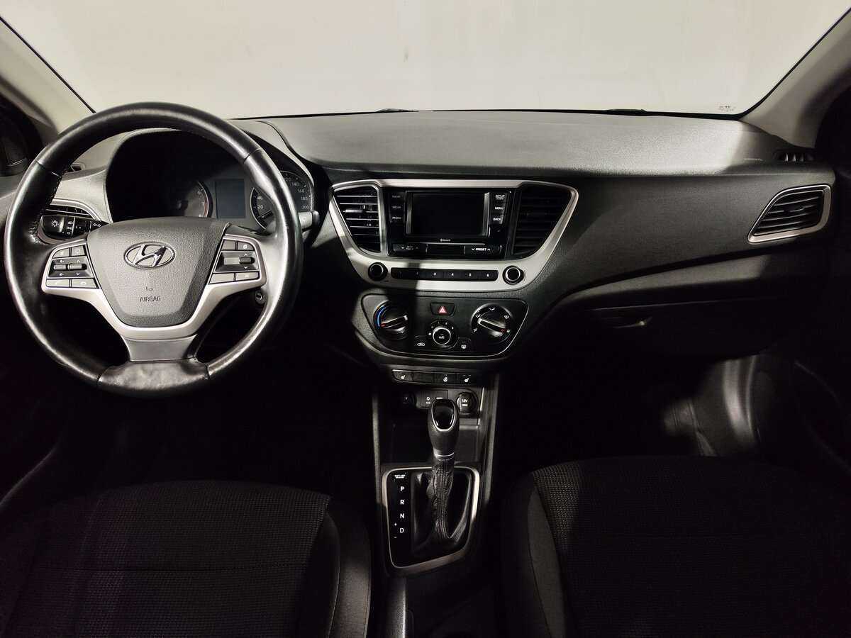Купить Hyundai Solaris, 2018, 115 000 км, фото №10