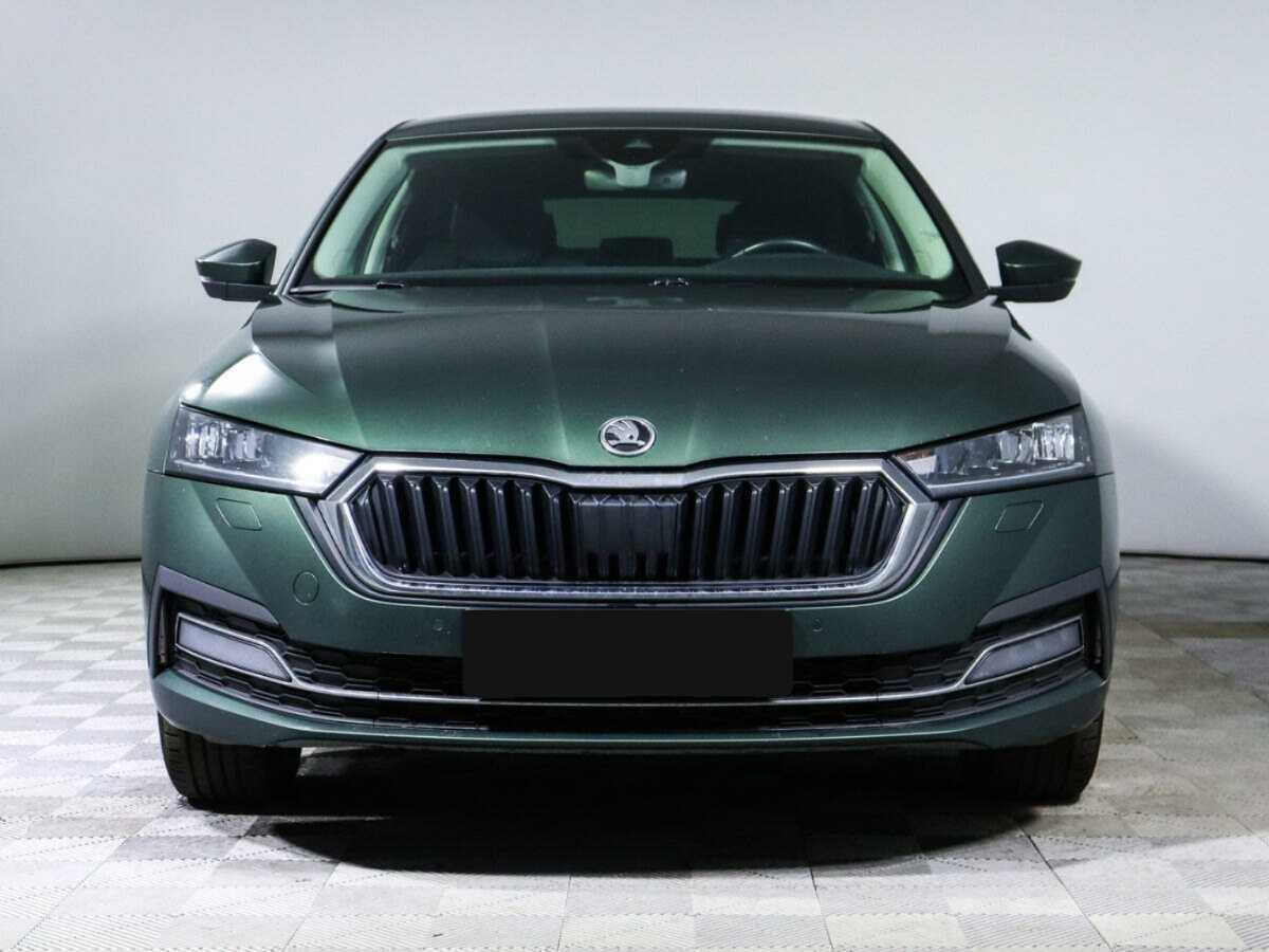Купить Skoda Octavia, 2021, 129 000 км, фото №2
