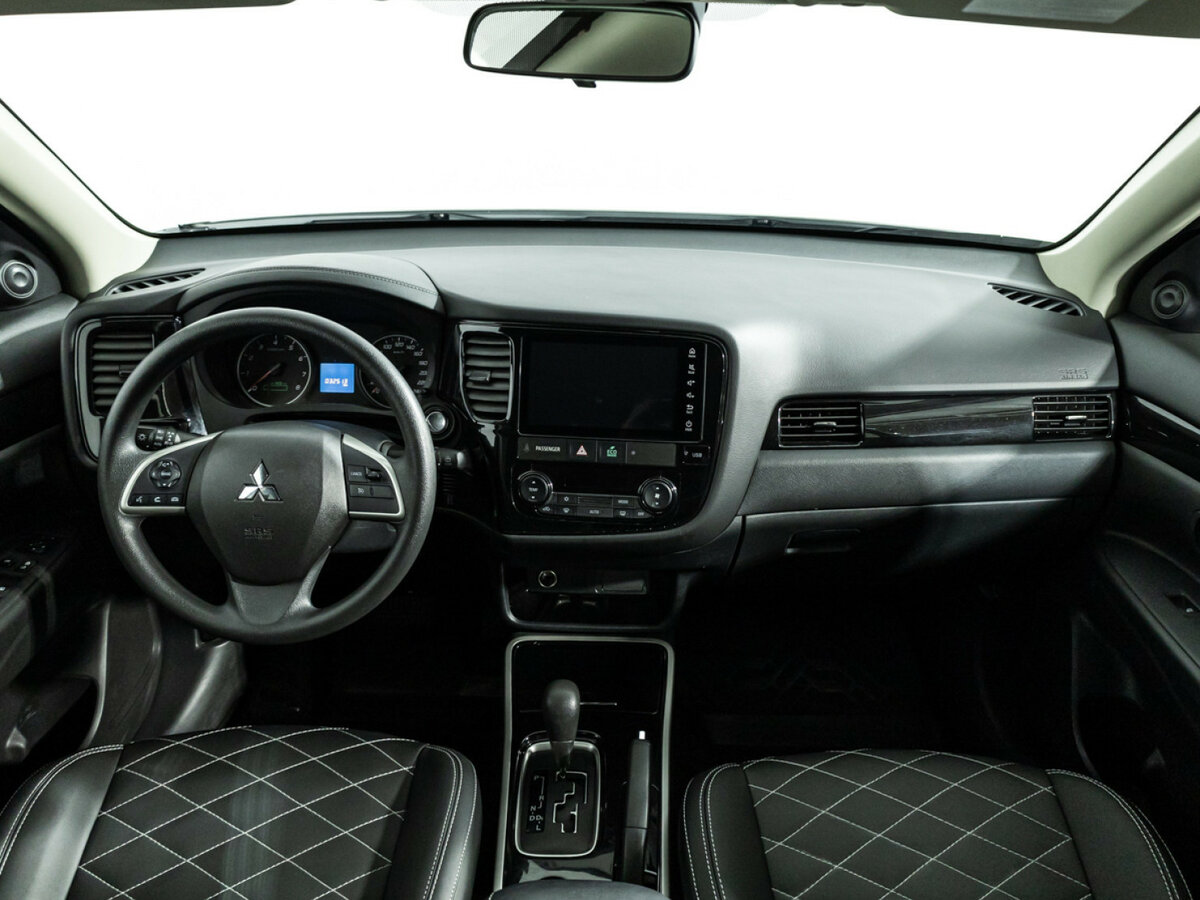 Купить Mitsubishi Outlander III Рестайлинг 3, 2022, 32 511 км, фото №10