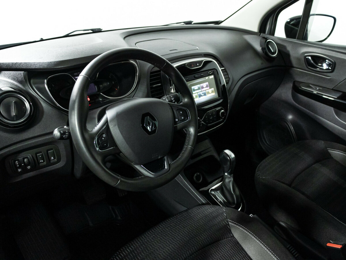 Купить Renault Kaptur I, 2017, 44 418 км, фото №9