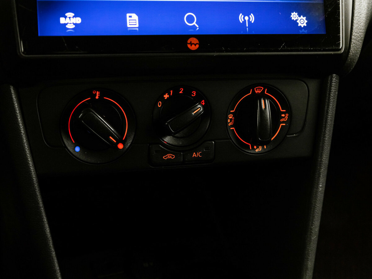 Купить Volkswagen Polo V Рестайлинг, 2018, 204 007 км, фото №9