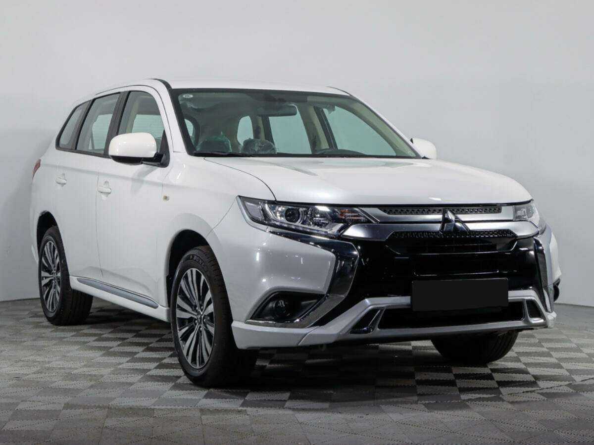 Купить Mitsubishi Outlander, 2022, 3 681 км, фото №3