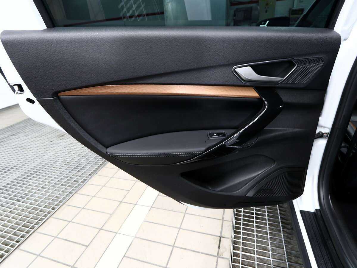 Купить Lada (ВАЗ) Vesta Cross, 2023, 5 300 км, фото №15