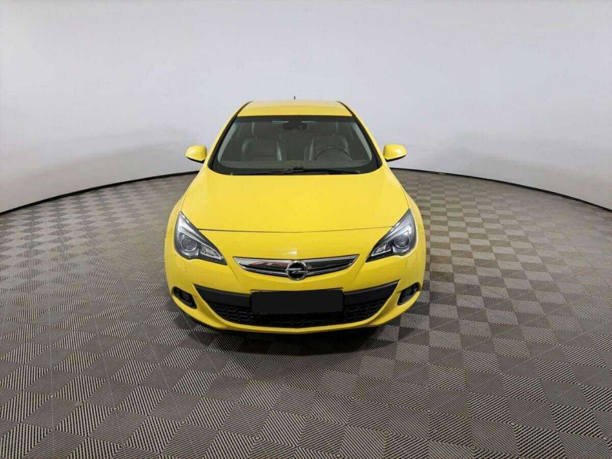 Купить Opel Astra GTC, 2013, 120 970 км, фото №2