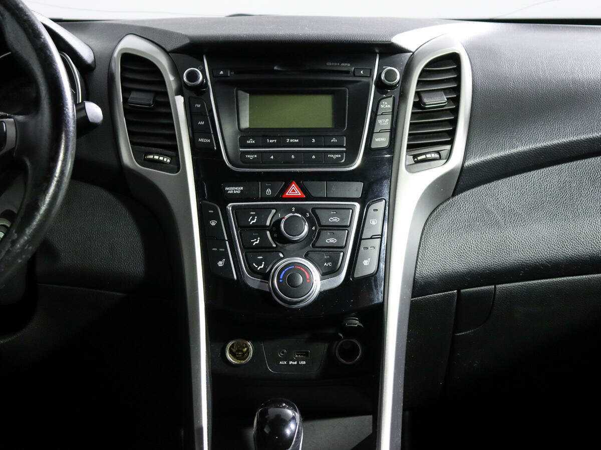 Купить Hyundai i30, 2012, 186 878 км, фото №11