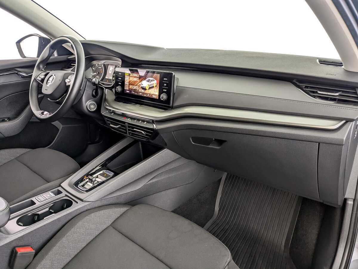 Купить Skoda Octavia, 2021, 83 060 км, фото №9