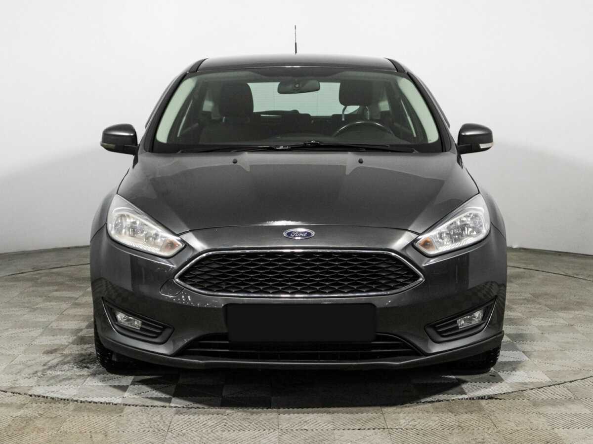 Купить Ford Focus, 2017, 81 000 км, фото №2