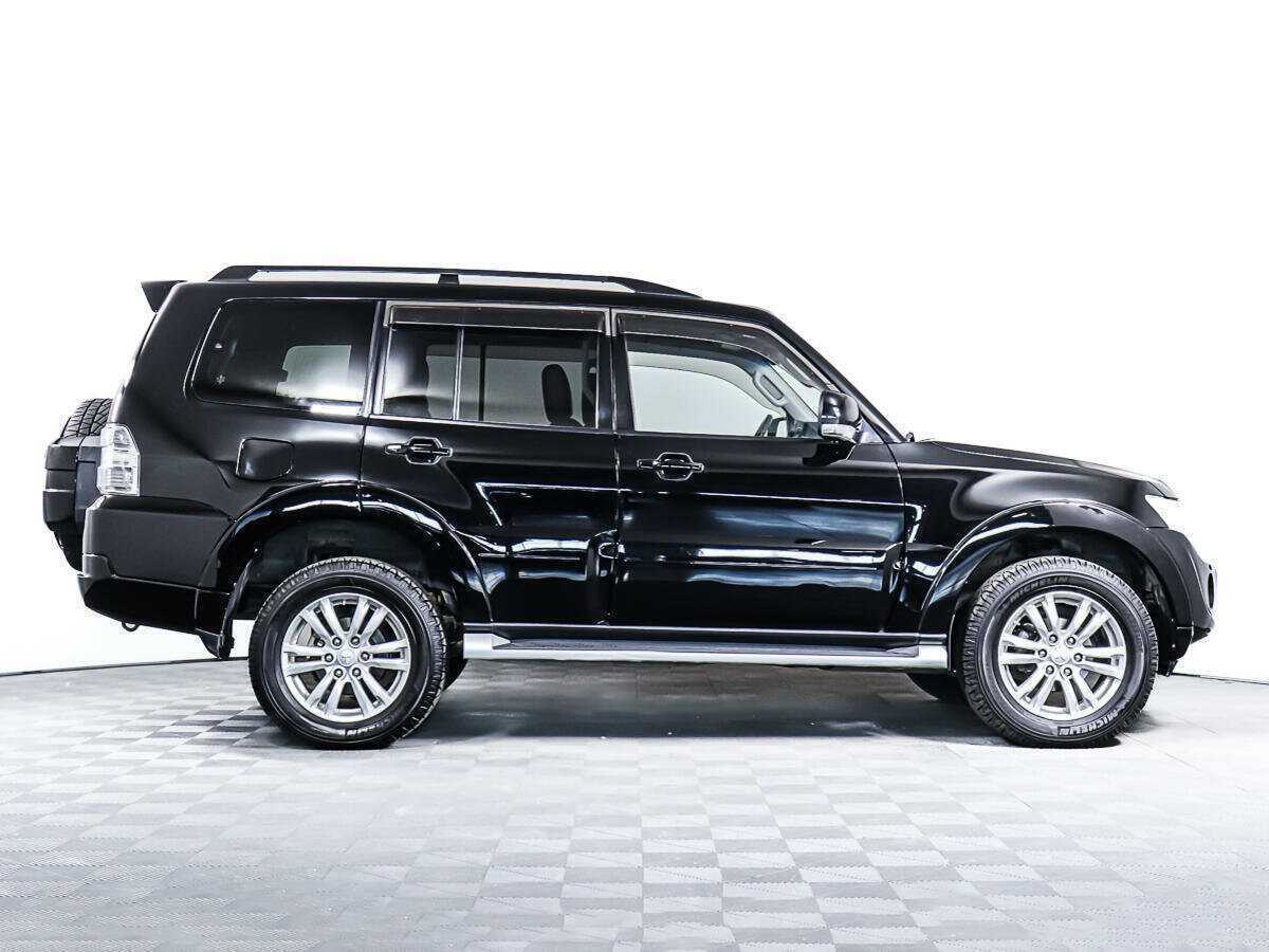 Купить Mitsubishi Pajero, 2012, 177 976 км, фото №3
