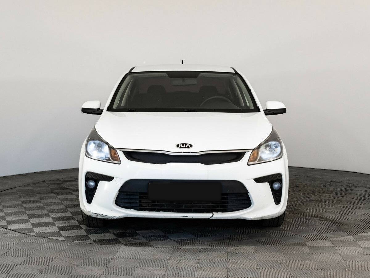 Купить Kia Rio, 2017, 260 535 км, фото №2