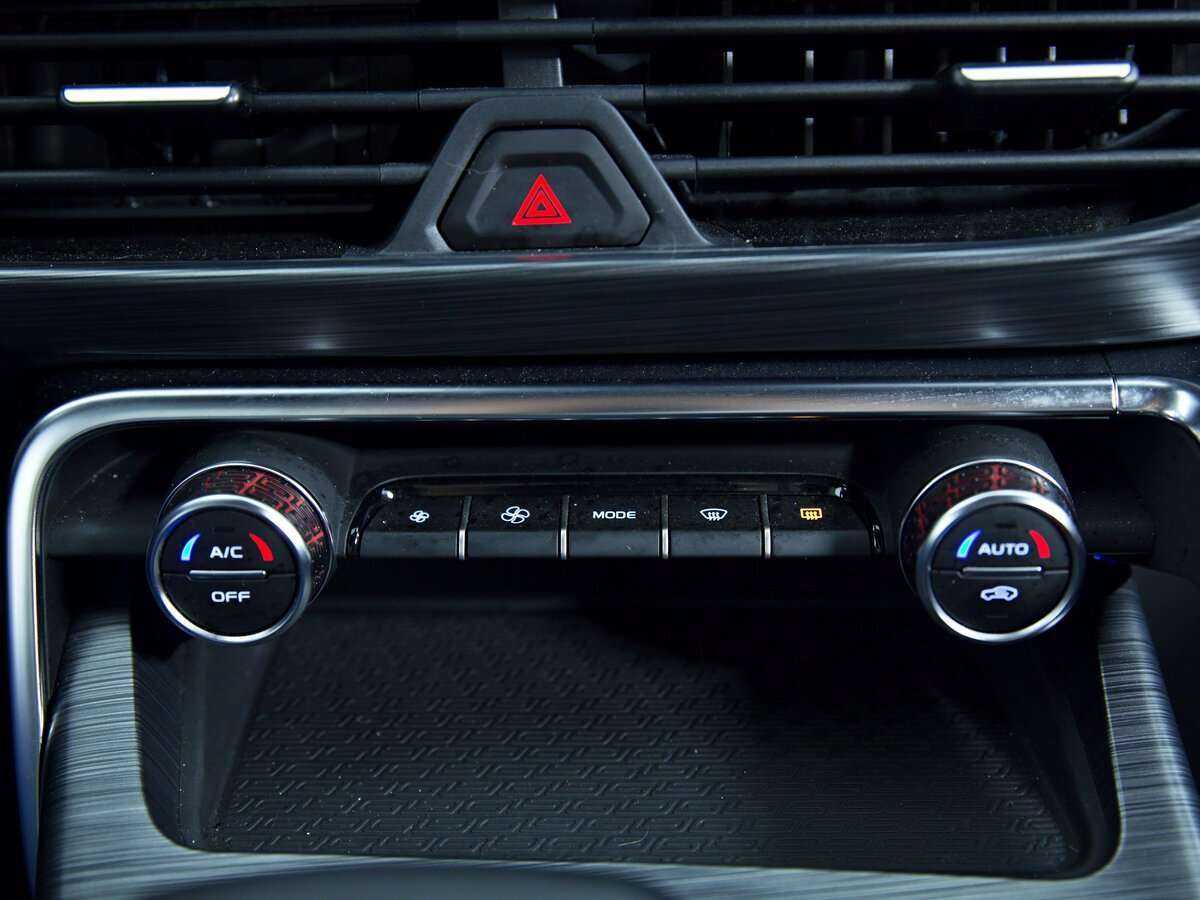 Купить Geely Tugella, 2022, 16 395 км, фото №16